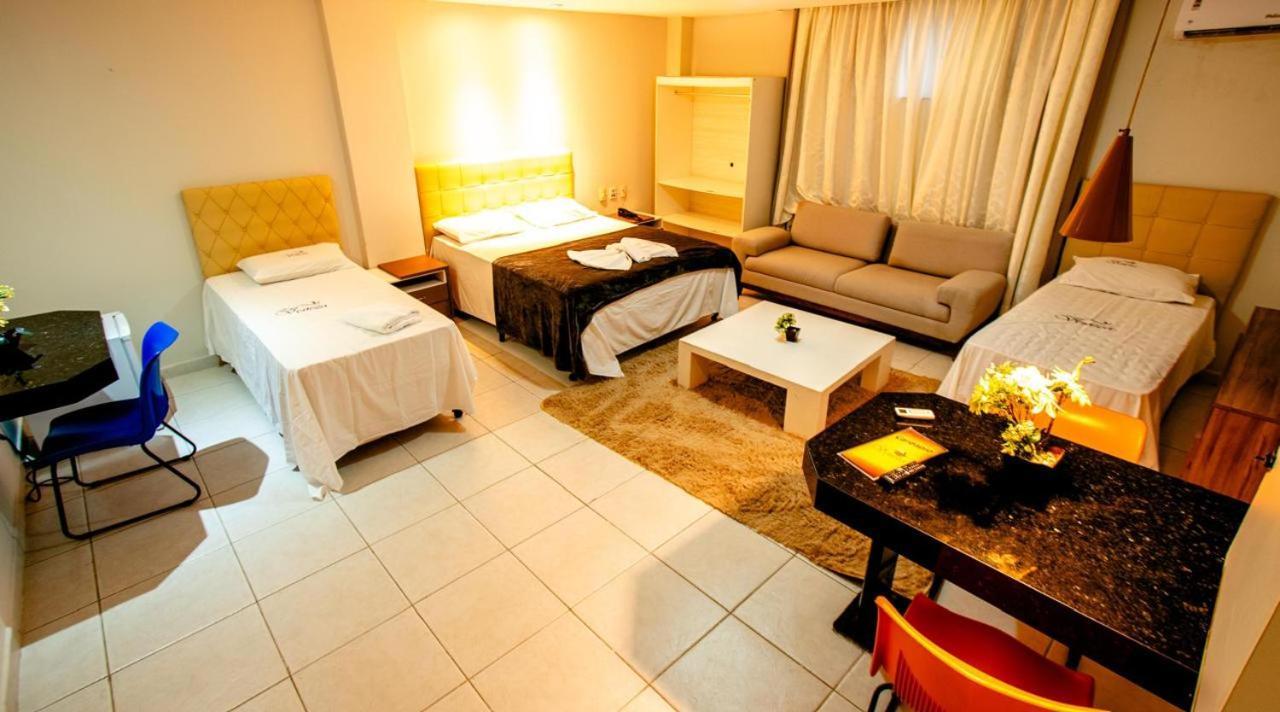 Hotel Veneza 伊塔布纳 外观 照片